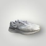 NIKE ODYSSEY REACT FLYKNIT WOLF - Image 4