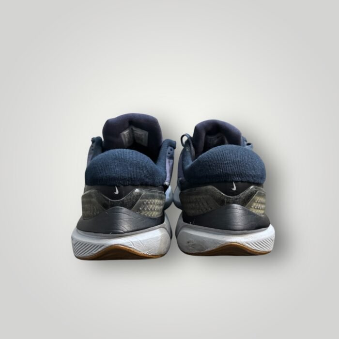 NIIKE AIR ZOOM V0MERO 16 - Image 4