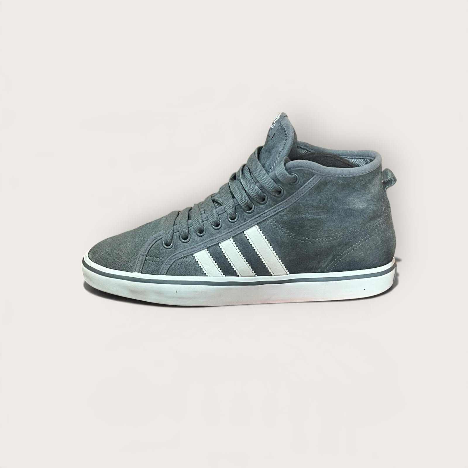 WhatsApp Image 2026-10-10 at 12.22.36 PM (1) Adidas Nizza Hi RF 74 - Image 1